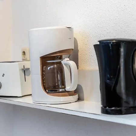 Ueber 2 Etagen * Trollenhagen