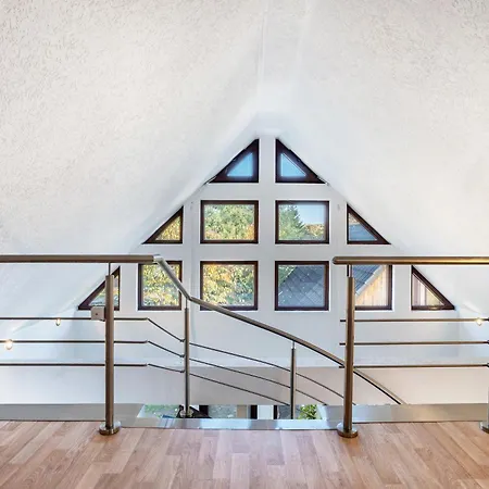 Apartament Ueber 2 Etagen Trollenhagen